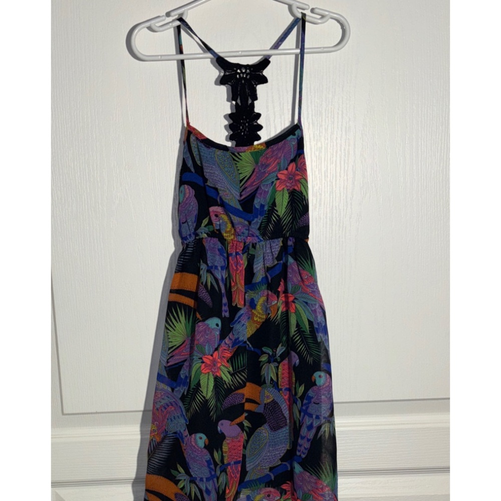 3/$30 The Children’s place Tropical Print Sundress with Parrot Design